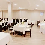 호텔 Cinzia 4*