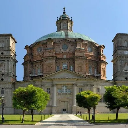 Hotel Cinzia 4*