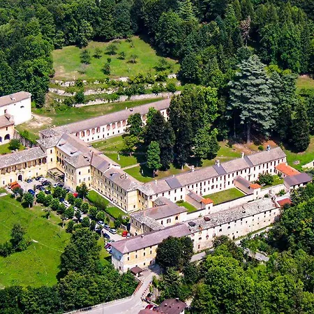 Cinzia 4*