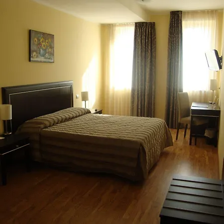Hotel Cinzia Villanova Mondovì