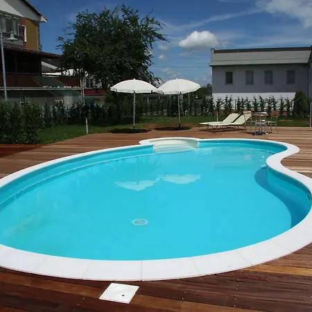 Cinzia Hotel 4*